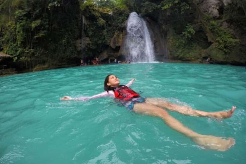 Cebu: Whale Sharks, Kawasan Falls, & Sardines Run Snorkeling - Oslob whale sharks before the crowds build