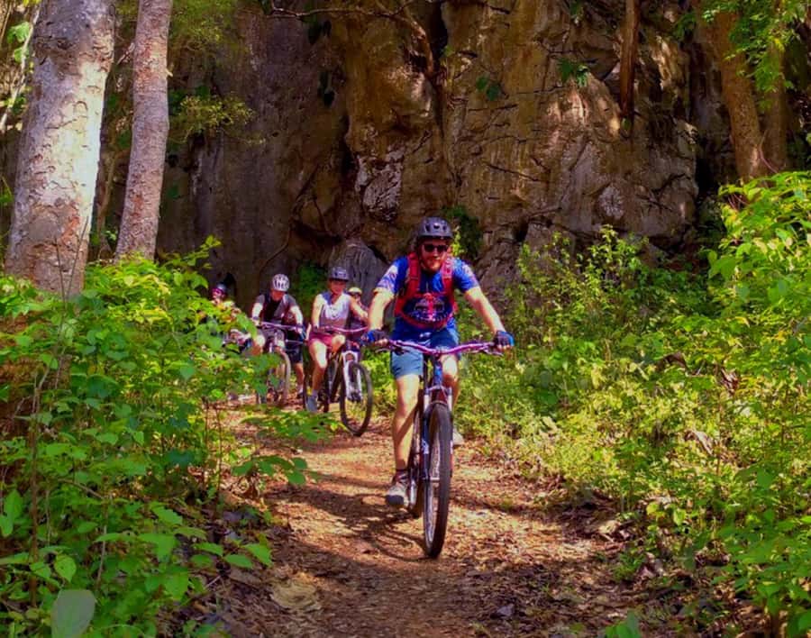 Chiang Mai: 22 km XC Mountain Biking from Sticky Waterfall - The Ride: Red Dirt, Clay, and Real Hills