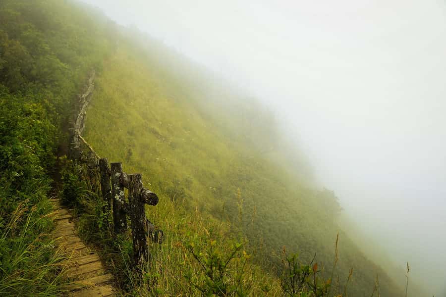 Chiang Mai: Doi Inthanon National Park, Waterfall & Lunch - The long drive and hotel pickup