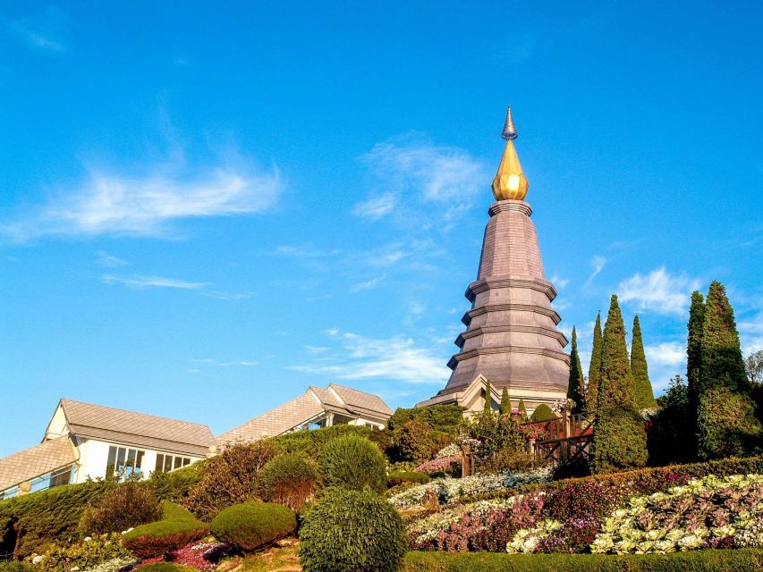 Chiang Mai: Doi Inthanon, Waterfalls, & Tribal Villages Tour - The minivan ride and the shape of the day