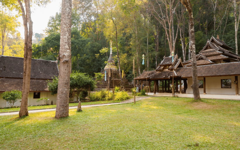 Chiang Mai: Doi Suthep Temple and Waterfall by Songtaew Trio - What the driver does, and what you do yourself