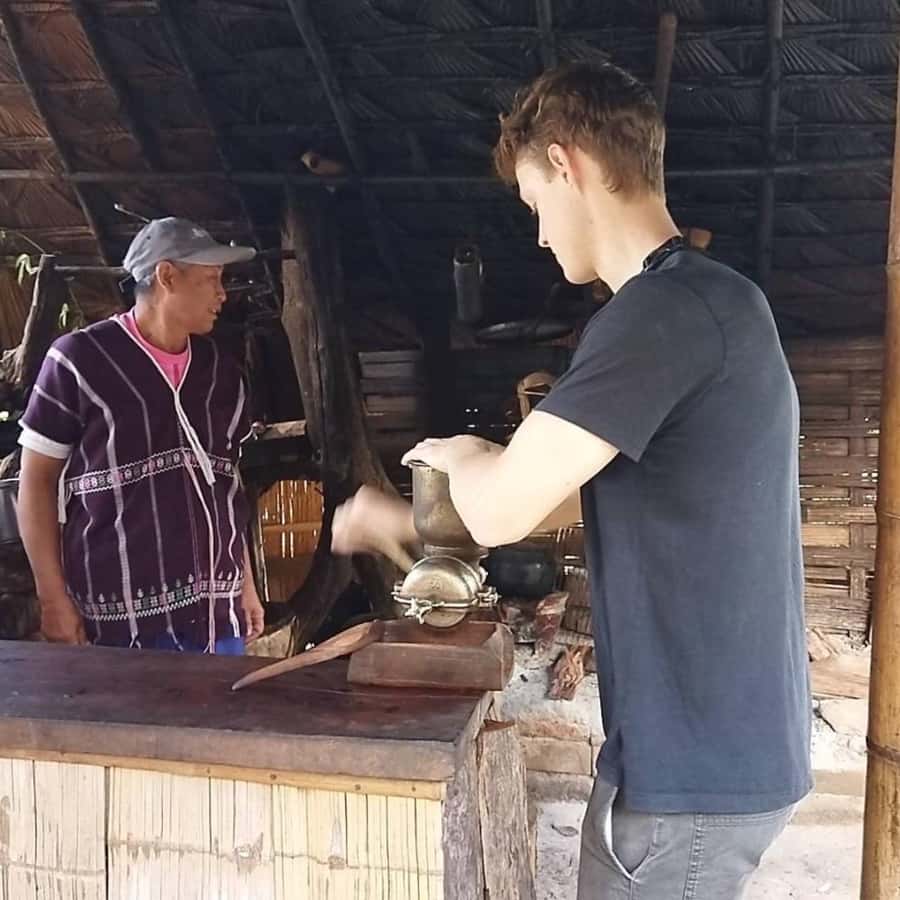 Chiang Mai: Mae Ya Waterfall & Pha Dok Siew Trail Trek - Guides can make the walking feel personal