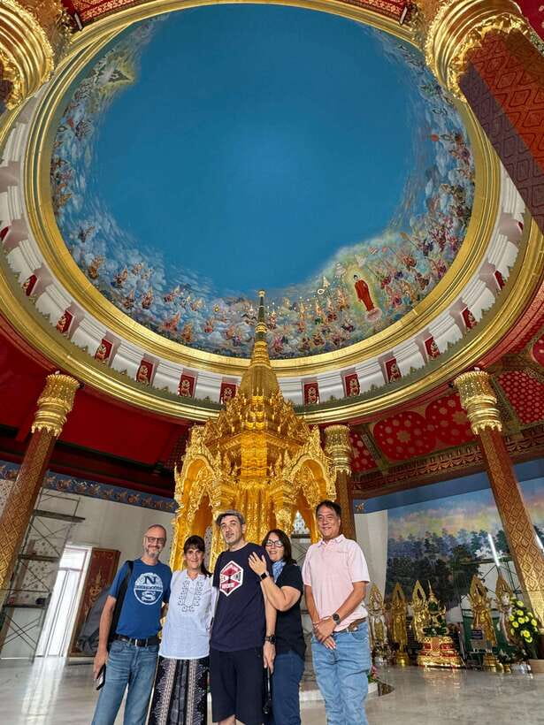 Chiang Mai: Sticky Waterfall scenic loop unseen lake &temple - Starting at Three Kings Monument or your hotel