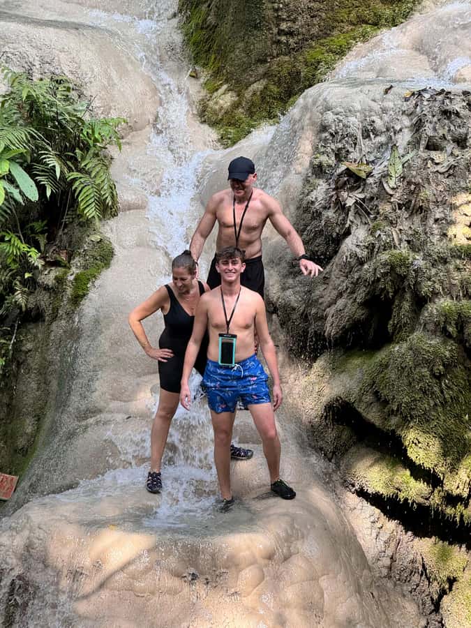 Chiang Mai Tour: Bua Tong Sticky Waterfall & Elephant Care - What to pack and what to leave behind