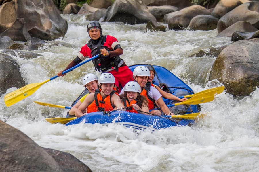 Chiang Mai: Whitewater Rafting and Waterfall Trekking Tour - Lunch, showers, and the change of pace