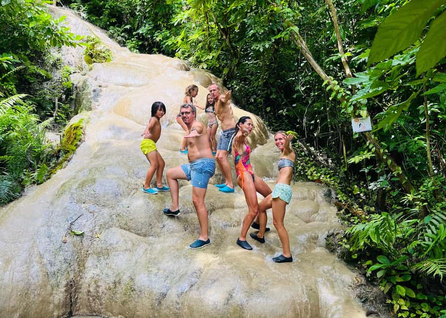 Chiangmai : A Bamboo Raft Safari , Sticky waterfalls, - What to bring for a smoother day
