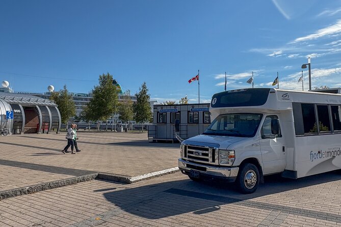 City tour and hiking to the Canyon and Waterfall in the Park - Fjord views at Quai Laurier-Simard