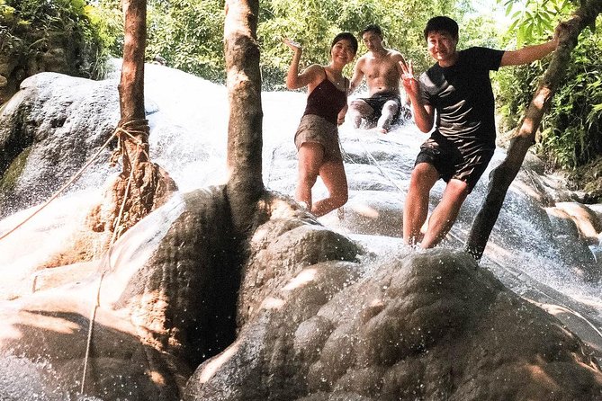 Climb Sticky Waterfall Like a Spiderman - Guide support makes a real difference