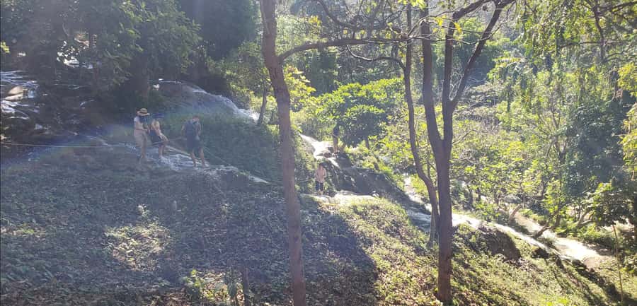 Climb Sticky Waterfall Like Spiderman - Arriving at the sticky limestone falls