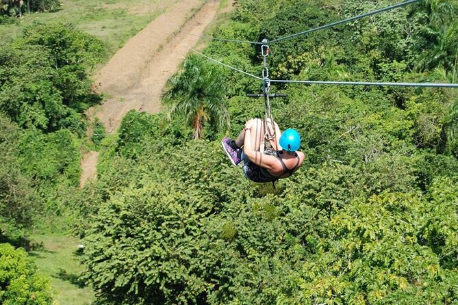 Combo Zipline & Waterfalls - Lunch after the water course