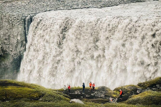 Cruise Tour Godafoss and Myvatn Lake and Dettifoss Small Group - Dettifoss is the day’s demanding centerpiece