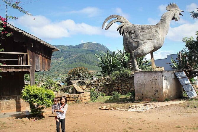 Da Lat: Half-Day Morning - Clay Tunnel, Crazy House, Datanla Fall - Datanla Waterfall: choose between a ride and a walk