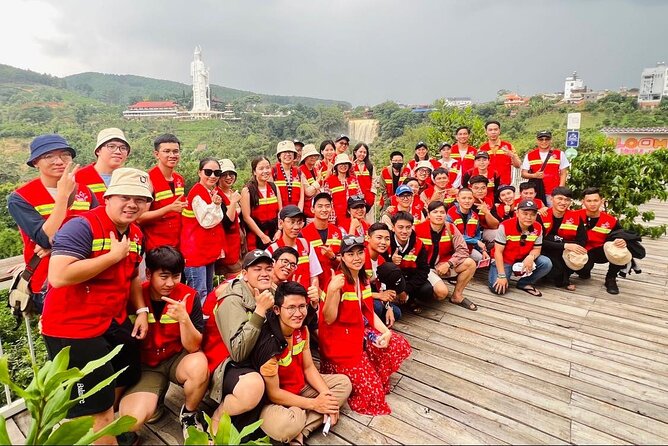 Dalat's countryside|Coffee Plantations Tour beyond Elephant falls - Picking cherries at the Tam Trinh coffee farm