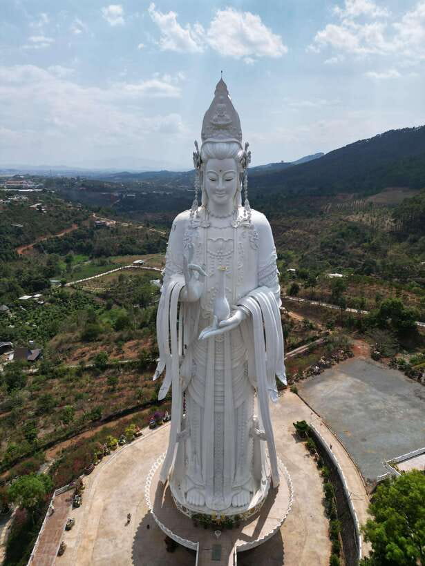 Dalat: Three Waterfalls Small Group Tour - Alpine Coaster - Traditional silk production in Nam Ban