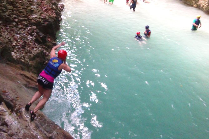 Damajagua Waterfalls for Cruise Ship Passengers - The uphill hike to the first waterfall