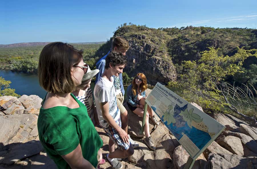 Darwin: Katherine Two Gorge Cruise Edith Falls Full Day Tour - A short look at Nitmiluk National Park