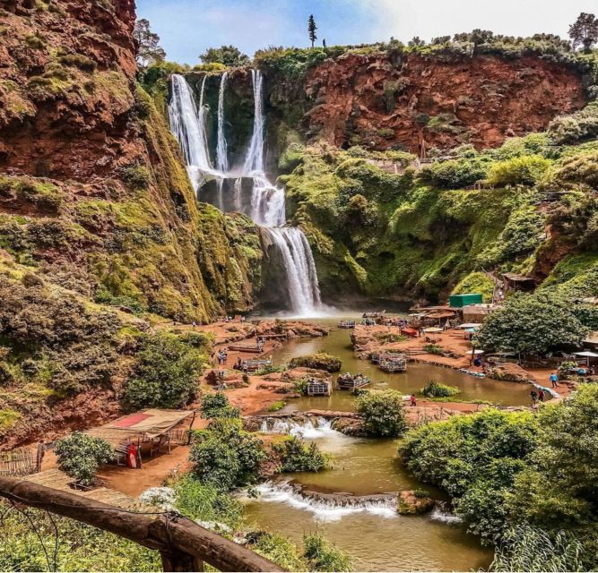 Day trip from Marrakech to Ouzoud Waterfalls - Reaching Tanaghmeilt and the waterfall viewpoint