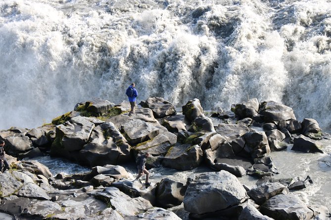 Diamond Circle, Waterfalls and Amazing Landscapes from Akureyri - Starting from Akureyri and heading toward Godafoss