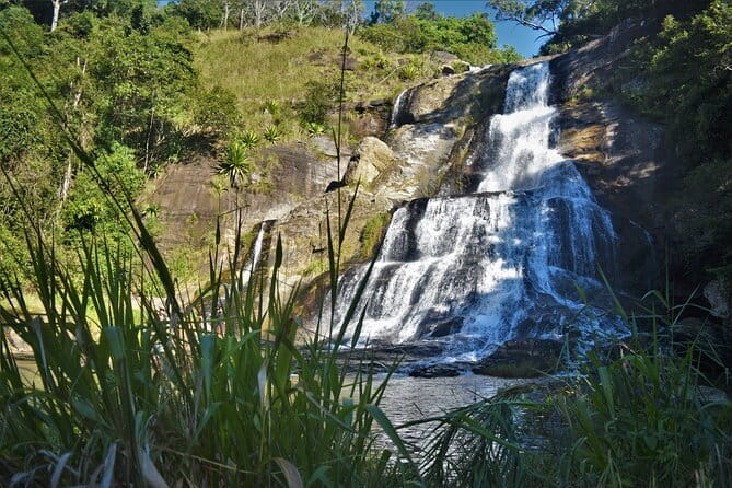 Diyaluma Waterfall and Natural Pool Bath With Lunch - Why Diyaluma Falls is worth the trip from Ella