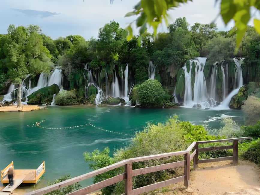 Dubrovnik: Private Tour to Mostar and Kravice Waterfalls - Practical packing advice for this route