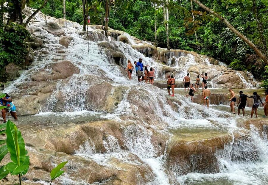 Dunn's River Falls, Bob Marley 9 Mile - Optional Lagoon Tour - Should you book Dunn’s River Falls, 9 Mile, and the lagoon?