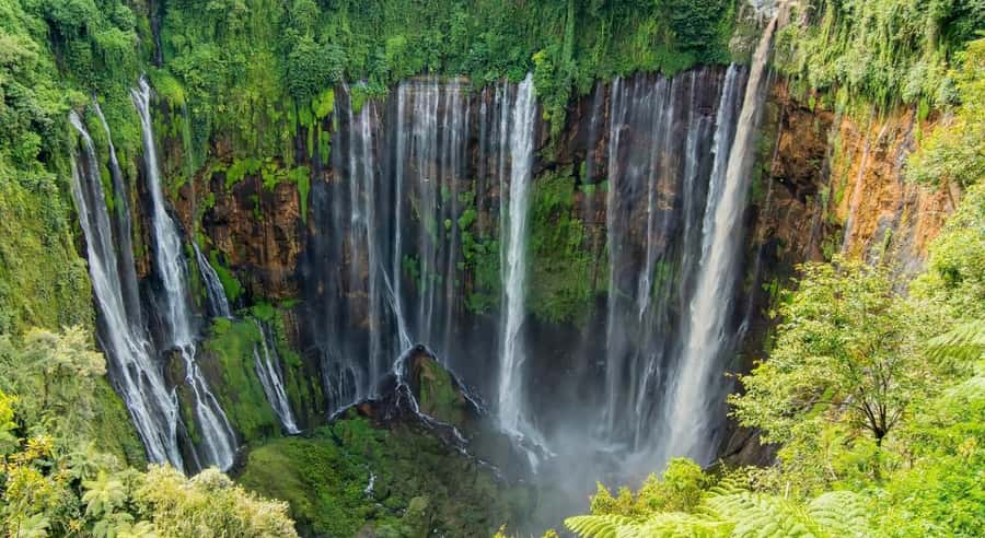 East Java: 3D2N Ijen Crater, Bromo, & Tumpak Sewu Waterfall - How to prepare for three early, active days