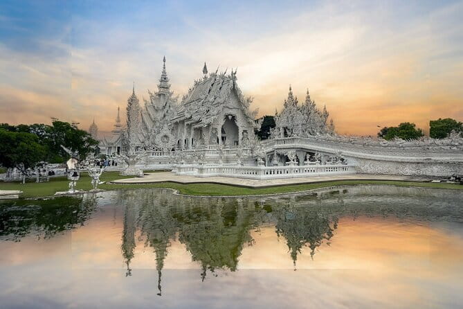Elephant Sanctuary, Wat Ban Den & Sticky Waterfall - My recommendation for the right kind of visitor