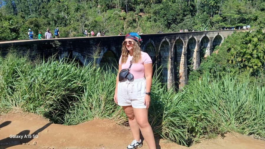 ELLA Lipton Seat Tea Test & Pluck 9Arch, Waterfalls, & Lunch - What the guide and tuk-tuk setup mean for your day