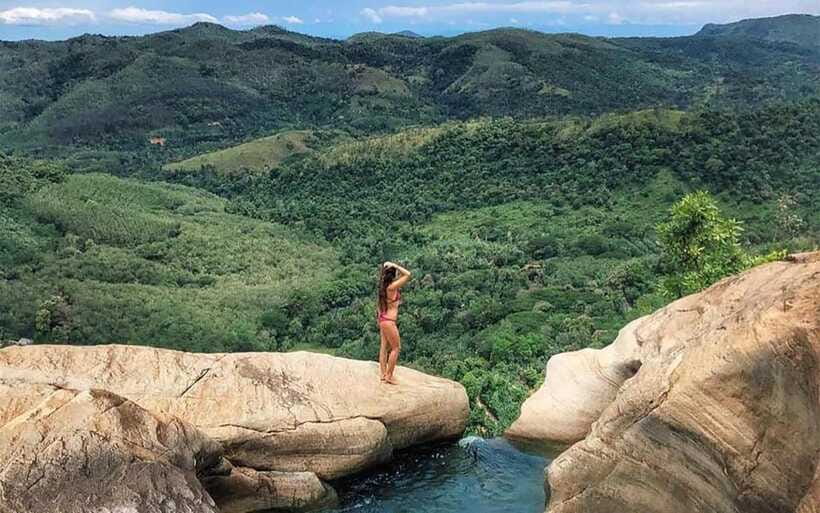 Ella: Ravana and Upper Diyaluma Falls Guided Tour - Who should book this waterfall trip