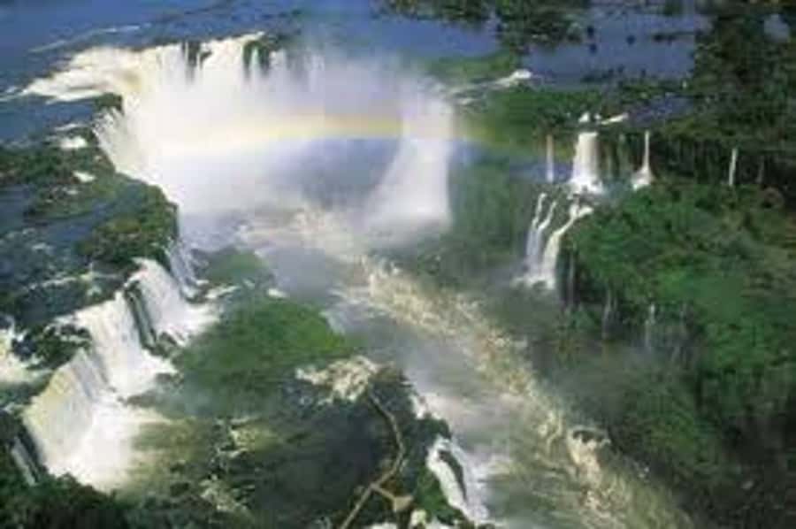 Explore Iguazu Falls in Brazil: An Unforgettable Experience - Leaving Argentina and crossing into Brazil
