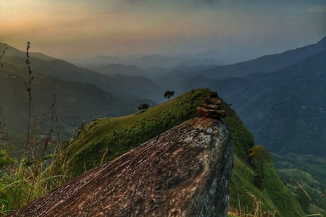 Explore the best of Ella. Hiking, waterfalls and cultural tour - Key points at a glance