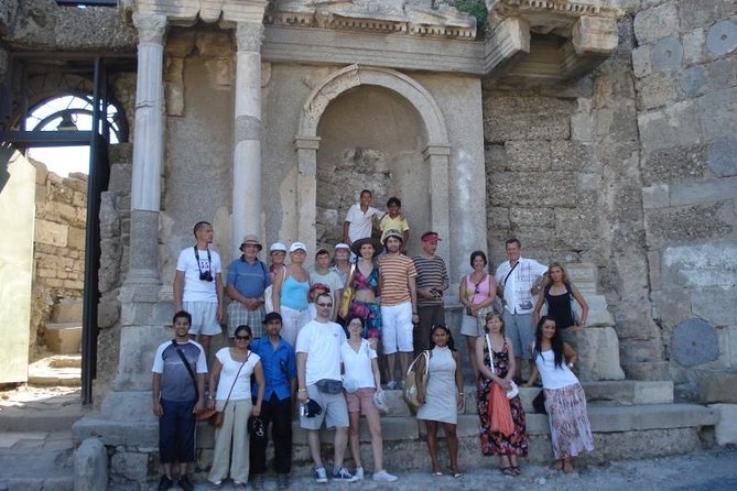 Exploring Ancient Wonders and Natural Beauty in Turkey - Lunch and possible shopping stops