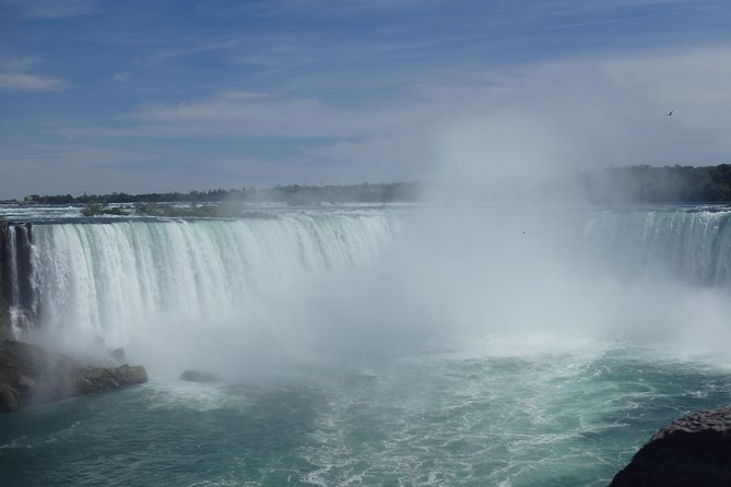 Fall for Niagara Tour - Hornblower, Skylon Tower, or free time?