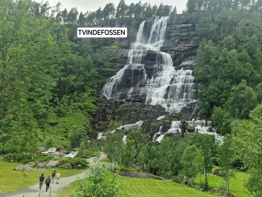 Flåm: Tvinde Waterfalls, Stalheimskleiva Hike & Gudvangen - Leaving Flåm for Norway’s mountain country