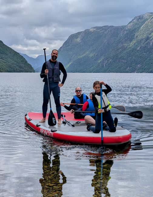 Frafjord Paddling & Månafossen Waterfall Hike Stavanger - A short transfer to Frafjord