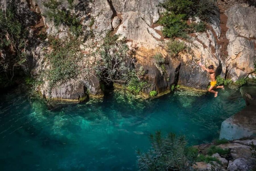 From Alicante and Benidorm: Famous Algar Waterfall Tour (private transport) - Who will enjoy this tour most