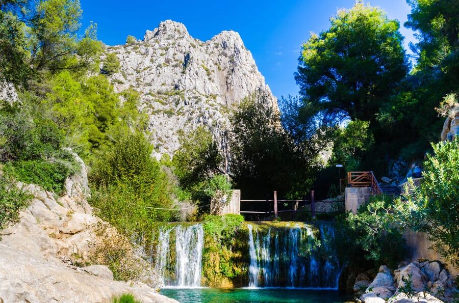 From Alicante/Benidorm: Guadalest & Algar Waterfalls Tour - The 30-minute transfer to Algar