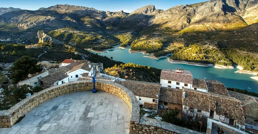 From Alicante: Guadalest, Altea & ticket in Algar Waterfalls - The guide can shape the day