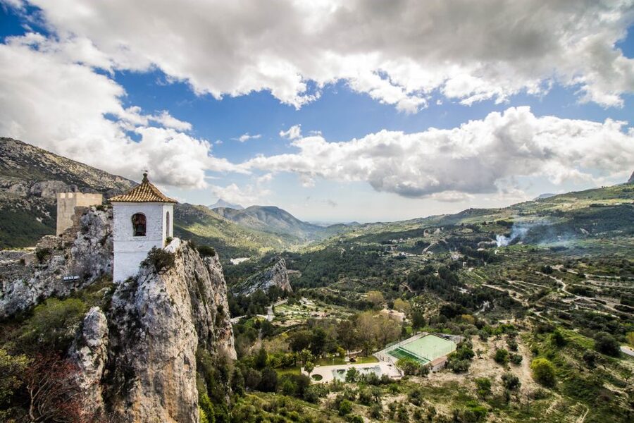 From Alicante: Guadalest Valley and Algar Waterfalls Tour - Algar Waterfalls and the spring pools