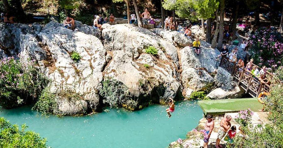 From Calpe to Guadalest & Algar Waterfalls - Guadalest, a village above the valley