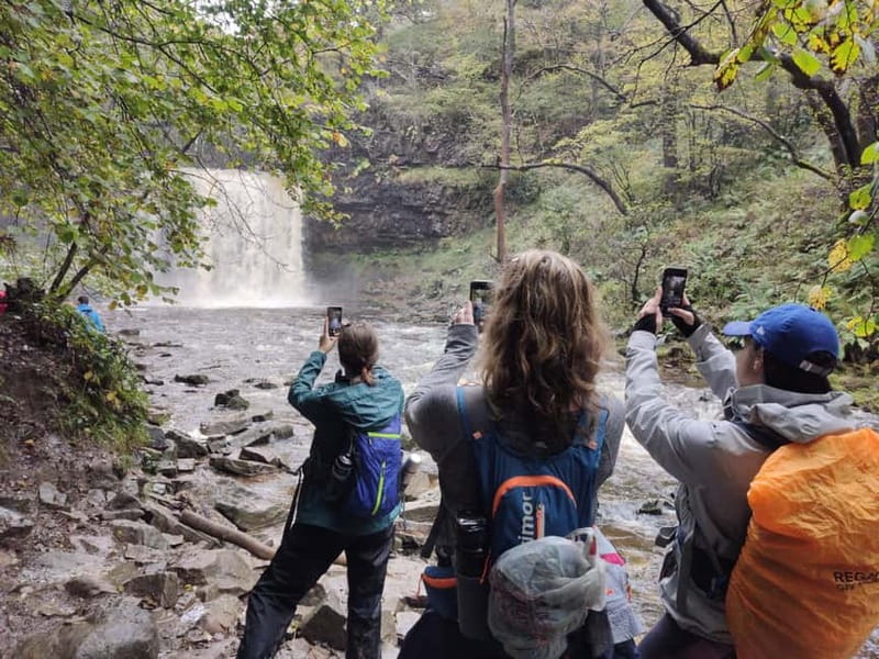 From Cardiff: Guided Hike to 8 Waterfalls in Brecon Beacons - From Cardiff to Pontneddfechan by Electric Minivan