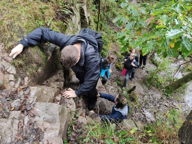 From Cardiff: Guided Hike to 8 Waterfalls in Brecon Beacons - How the Group Experience Feels