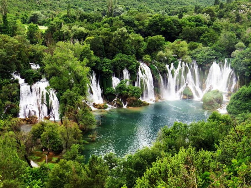 From Dubrovnik: Mostar & Kravica Waterfalls Small-Group Tour - Crossing into Bosnia and Herzegovina