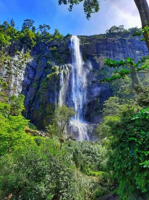 From Ella: Diyaluma Waterfall and Natural Pool Bath Tour - The drive from Ella, Haputale, or Bandarawela