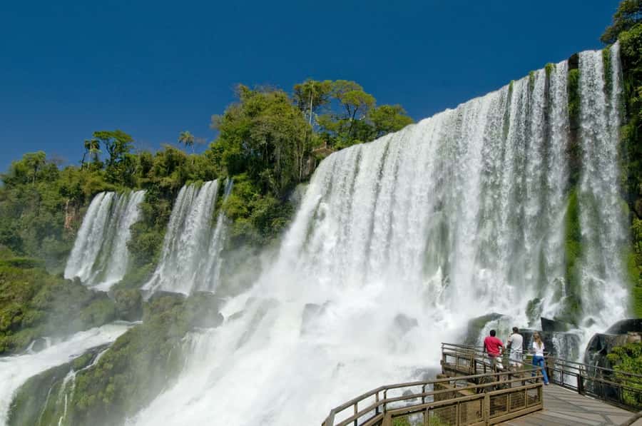 From Foz do Iguaçu: Argentinean Falls Tour with Pickup - Leaving Foz and crossing the Tancredo Neves Bridge