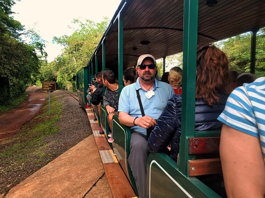 From Foz do Iguaçu: Argentinian Iguazu Falls with Boat Ride - Key points to know before booking