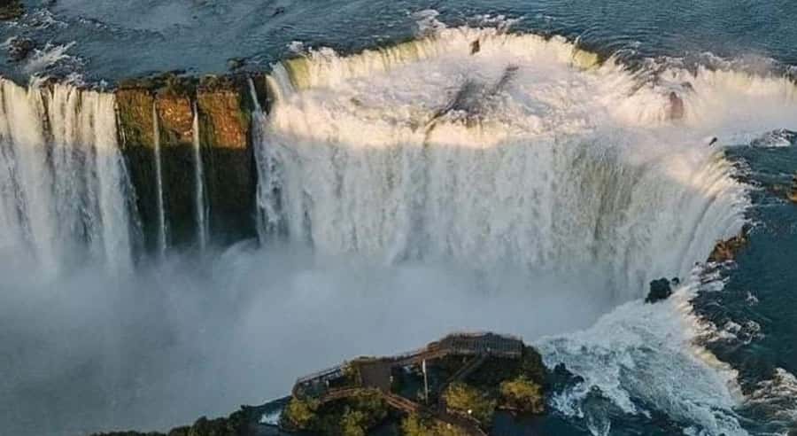 From Foz do Iguaçu: Argentinian Iguazu Falls with Ticket - The morning drive from Foz do Iguaçu