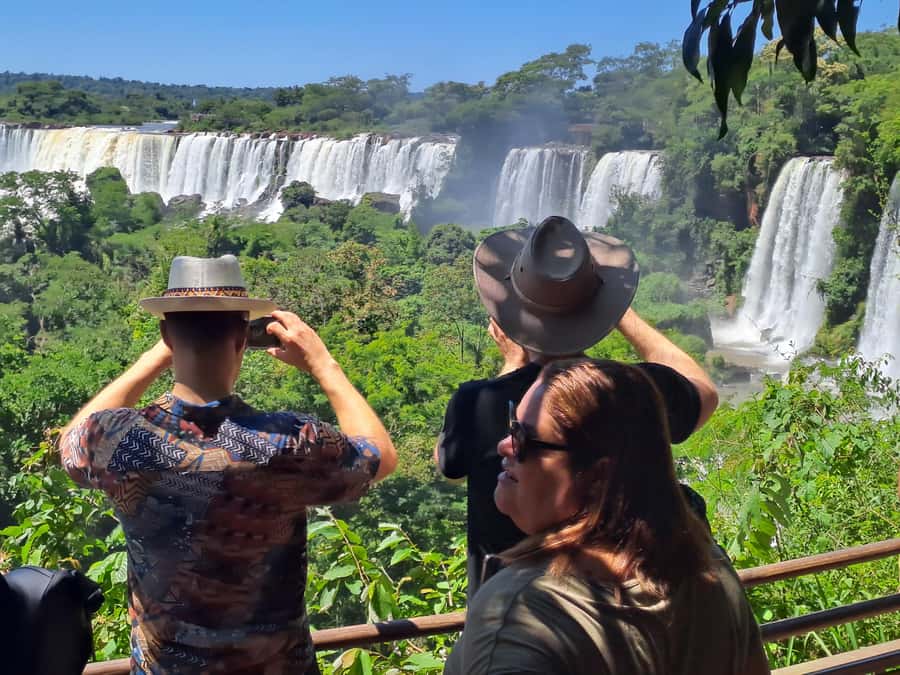 From Foz do Iguaçu: Tour to Argentinian Falls - Why the Argentinian side deserves a full day