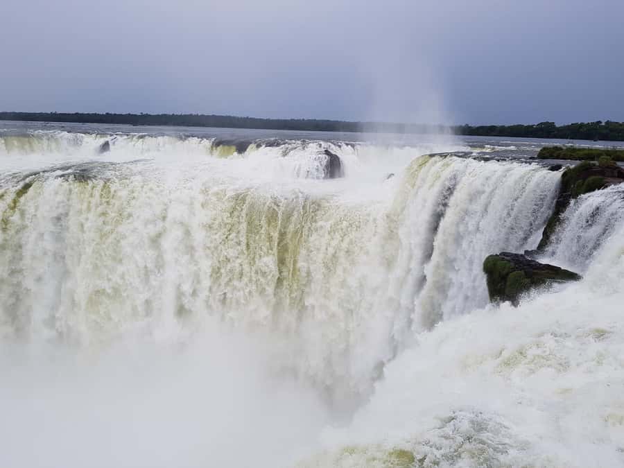 From Foz do Iguaçu: Tour to Argentinian Falls - The Upper Circuit, broad views without a hard hike