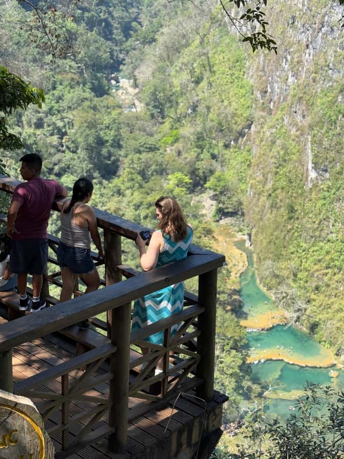 From Guatemala City to Semuc Champey in one day. - Breakfast and the road toward Alta Verapaz